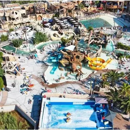 Pirates World 