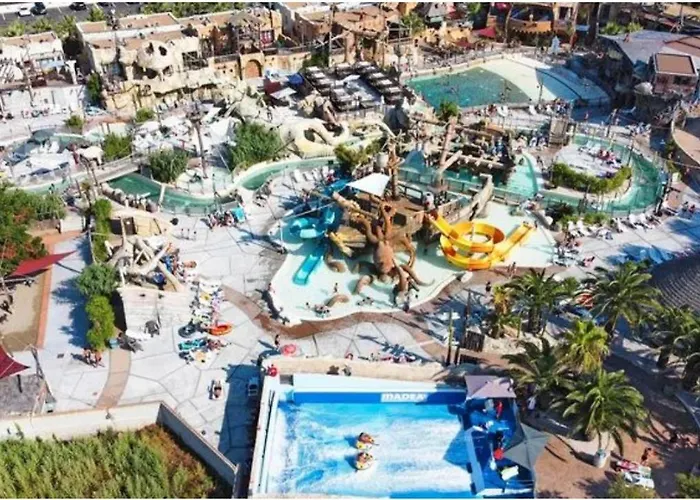 Pirates World 
